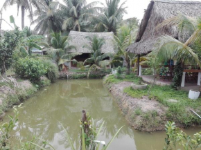 Отель Ben Tre Garden Farmstay  Бенче